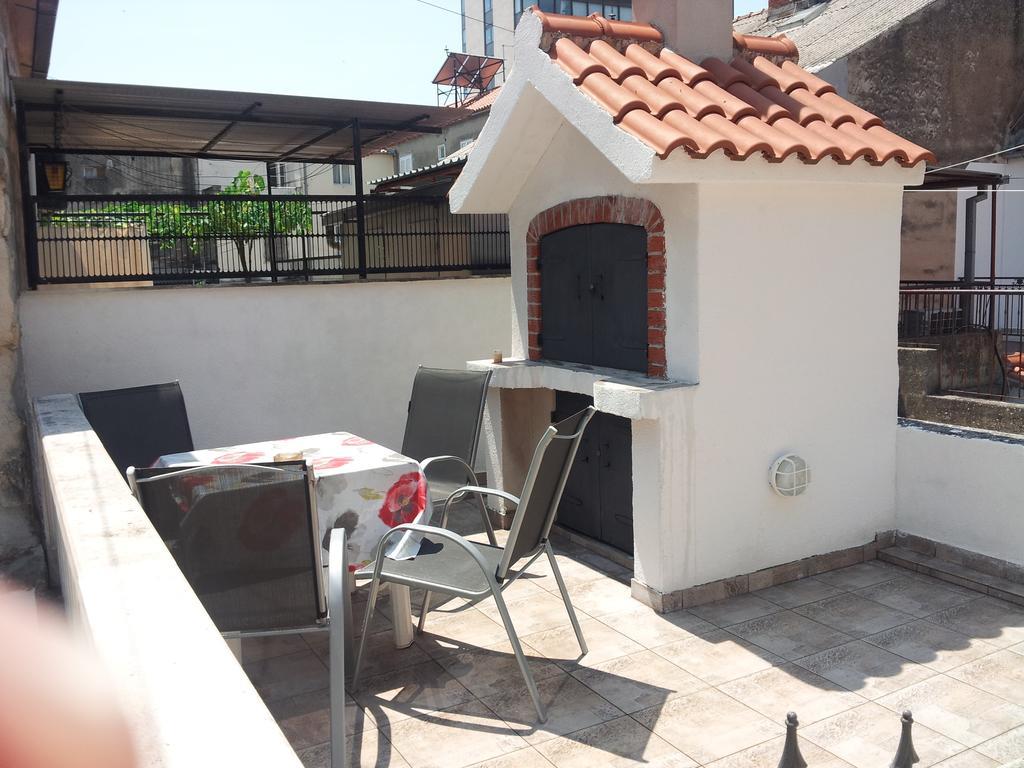 Apartments Bepina- 5 Mins From The Center Split Habitación foto